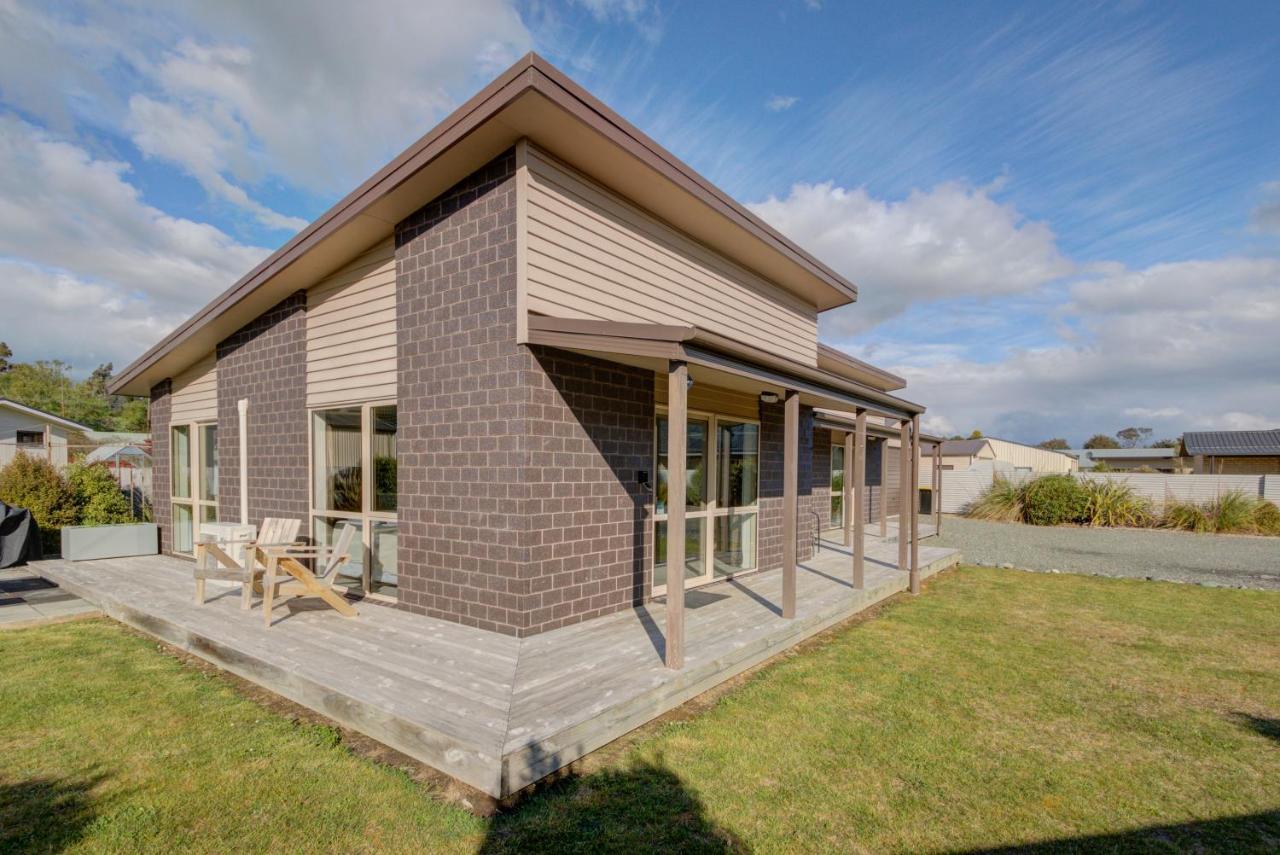 Leigh Cottage Manapouri Ngoại thất bức ảnh